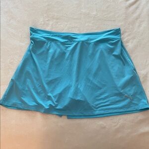 Puma Women's Vibrant Blue Skort with detachable shorts, size M